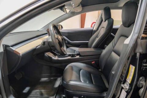 2019 Tesla Model 3 Standard Range Plus