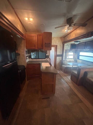 2011 Keystone RV Mountaineer