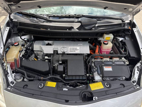 2014 Toyota Prius Five