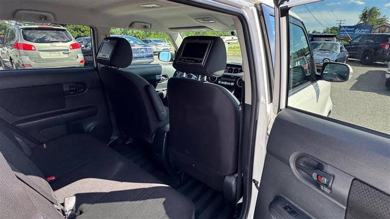 2008 Scion xB