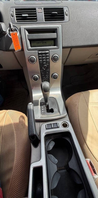 2008 Volvo C70 T5