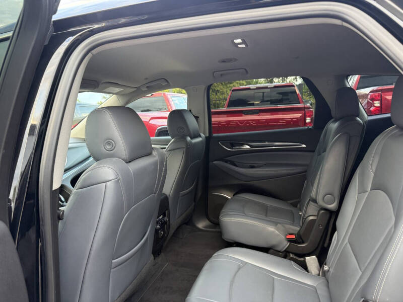 2021 Buick Enclave Essence