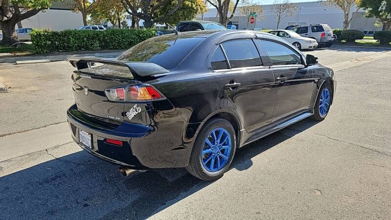 2016 Mitsubishi Lancer ES