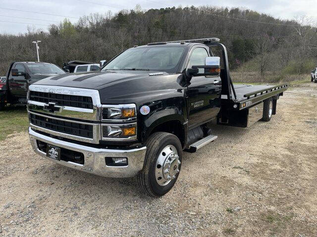 2023 Chevrolet Silverado MD
