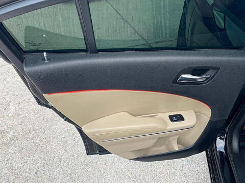 2014 Dodge Charger SE