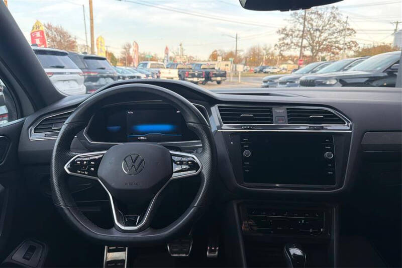 2022 Volkswagen Tiguan SE R-Line Black 4Motion