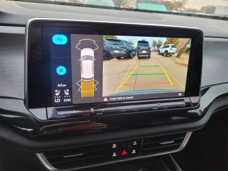 2025 Volkswagen Atlas Cross Sport SE