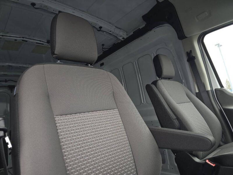 2026 Ford Transit 250