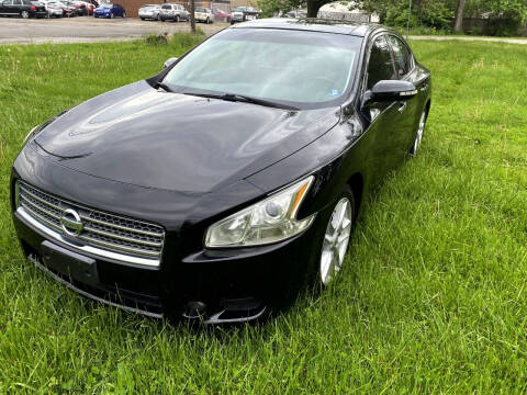 2009 Nissan Maxima for sale at Cleveland Avenue Autoworks in Columbus OH