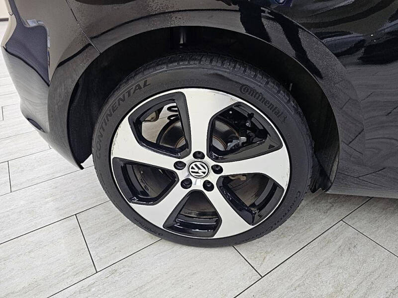 2016 Volkswagen Golf