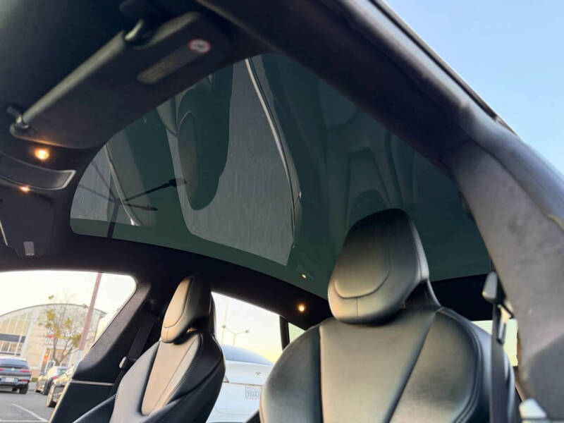 2019 Tesla Model S Standard Range