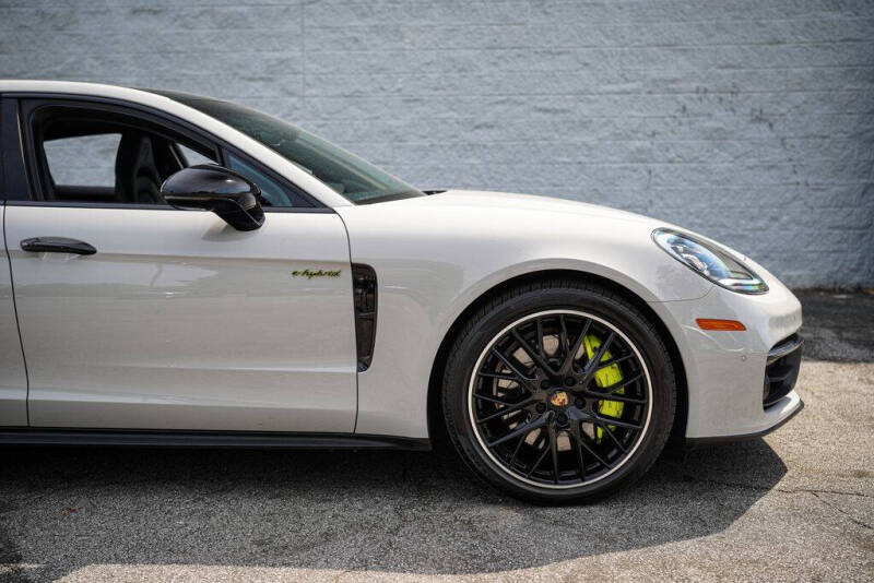 2023 Porsche Panamera