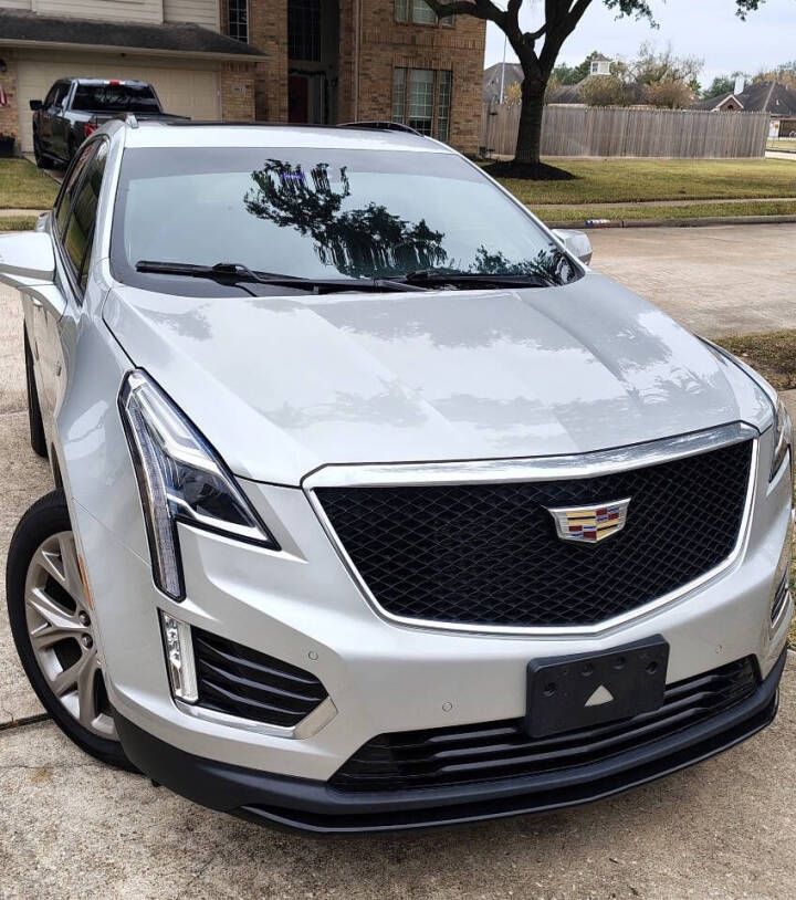 2020 Cadillac XT5 Sport's photo