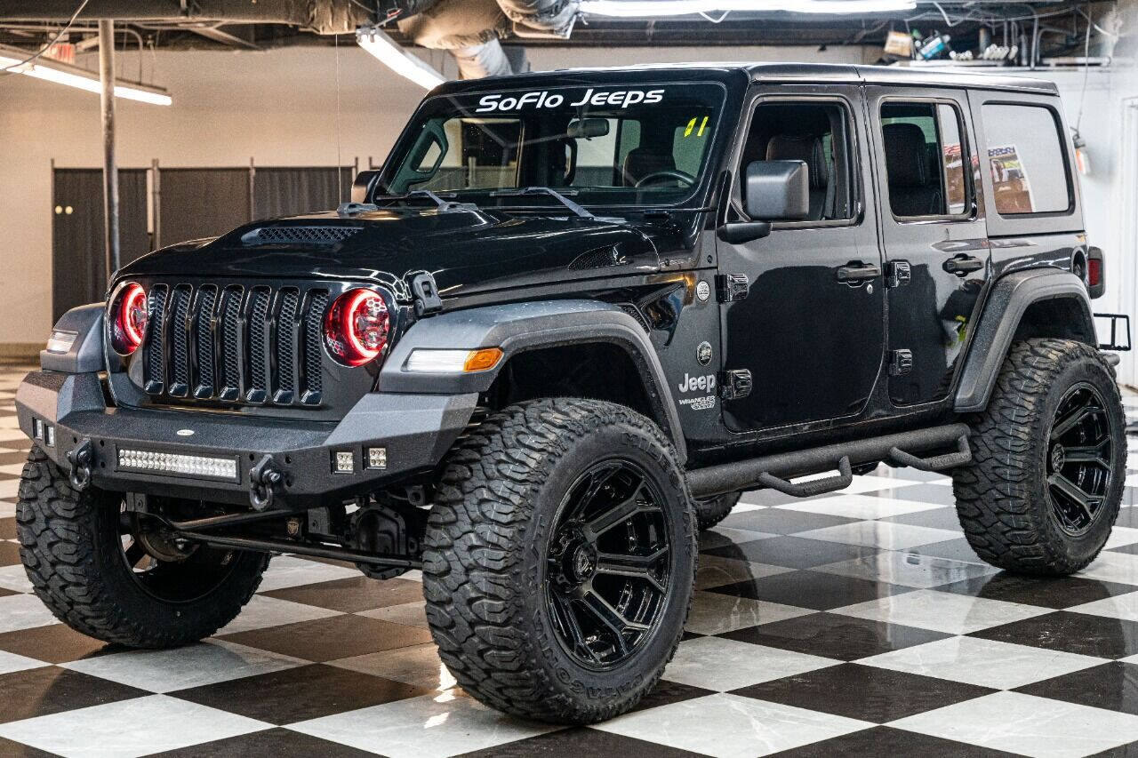 2018 JEEP Wrangler SUV / Crossover - $44,999