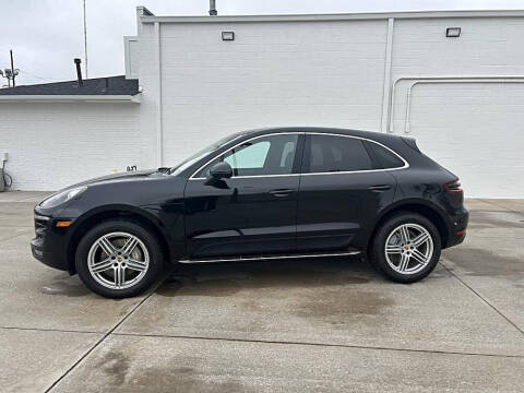 2016 Porsche Macan S