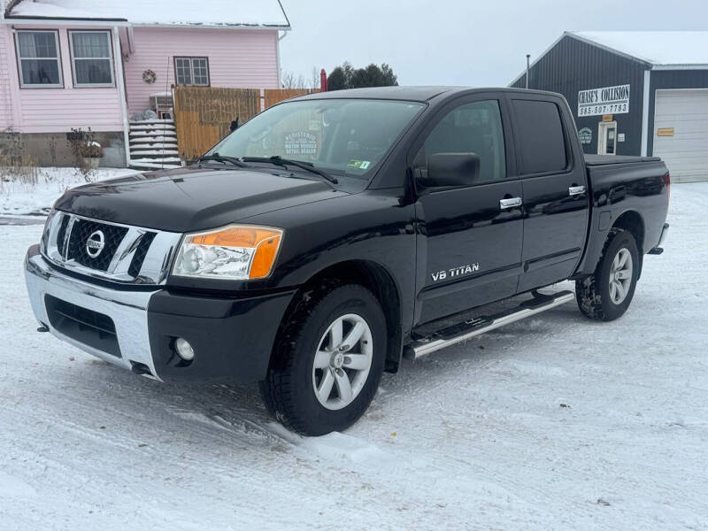 2012 Nissan Titan SV