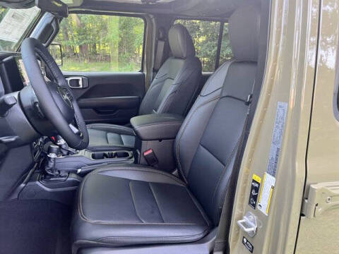 2026 Jeep Gladiator Sahara