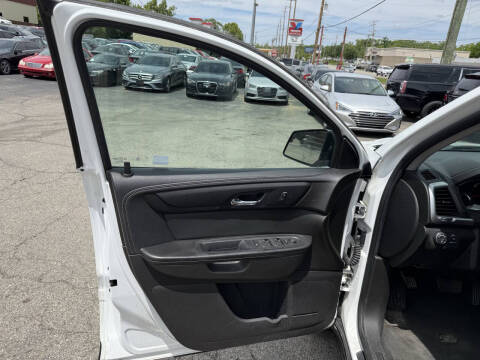 2016 GMC Acadia SLE-2