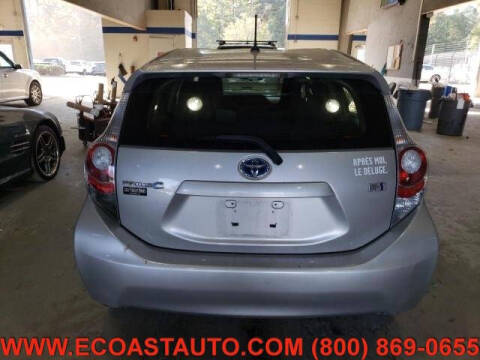 2014 Toyota Prius c Three