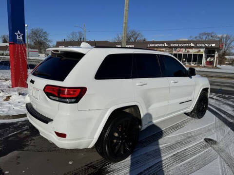 2017 Jeep Grand Cherokee Altitude