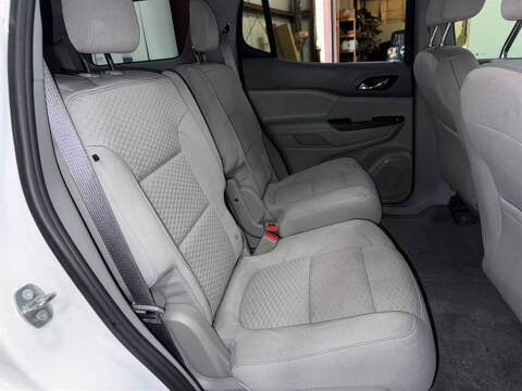 2018 GMC Acadia SLE-2