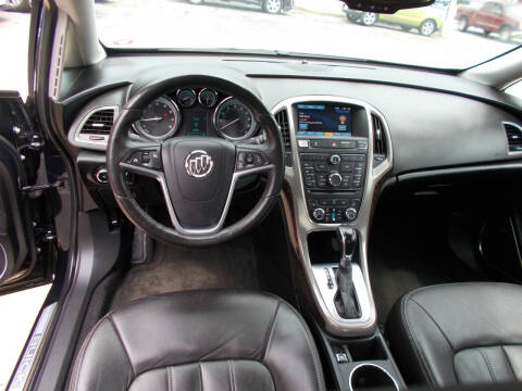 2013 Buick Verano Leather Group