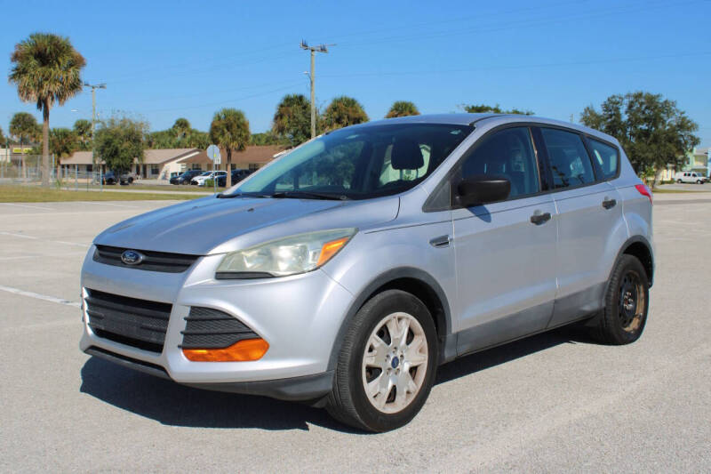 2014 Ford Escape S