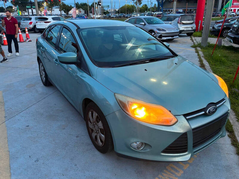 2012 Ford Focus SE