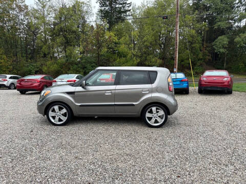 2010 Kia Soul +