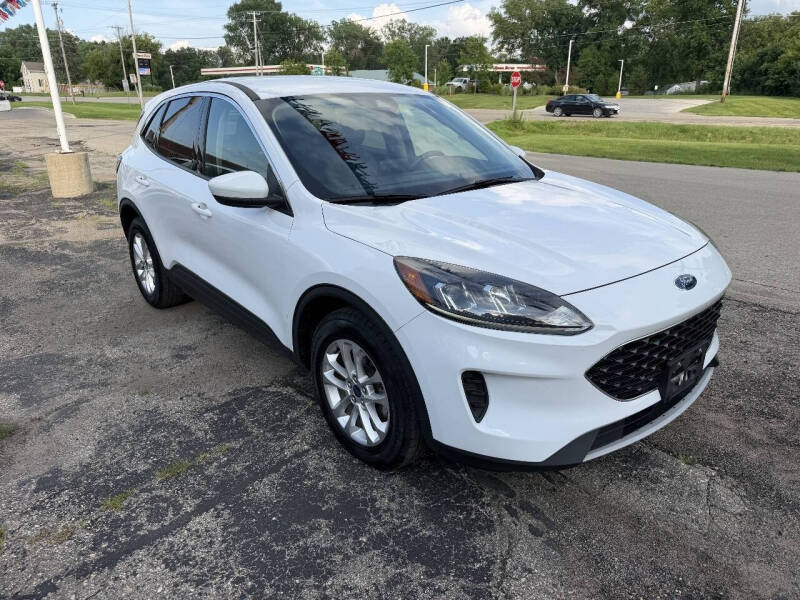 2020 Ford Escape SE