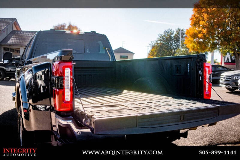 2023 Ford F-350 Super Duty Lariat