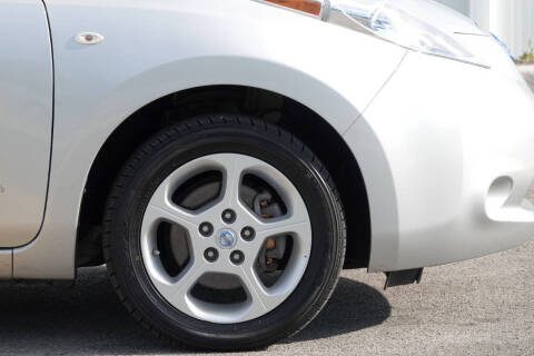 2011 Nissan LEAF SV