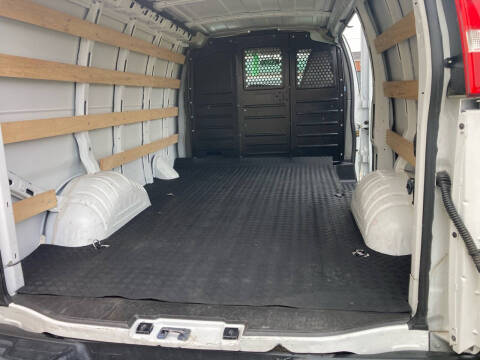 2020 Chevrolet Express 2500