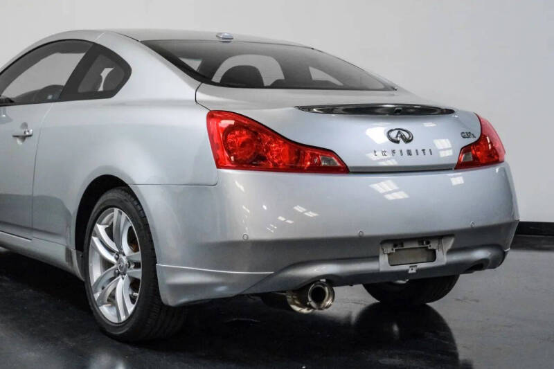 2010 Infiniti G37 Coupe x