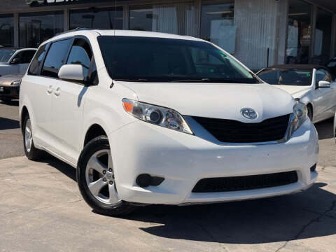 2014 Toyota Sienna
