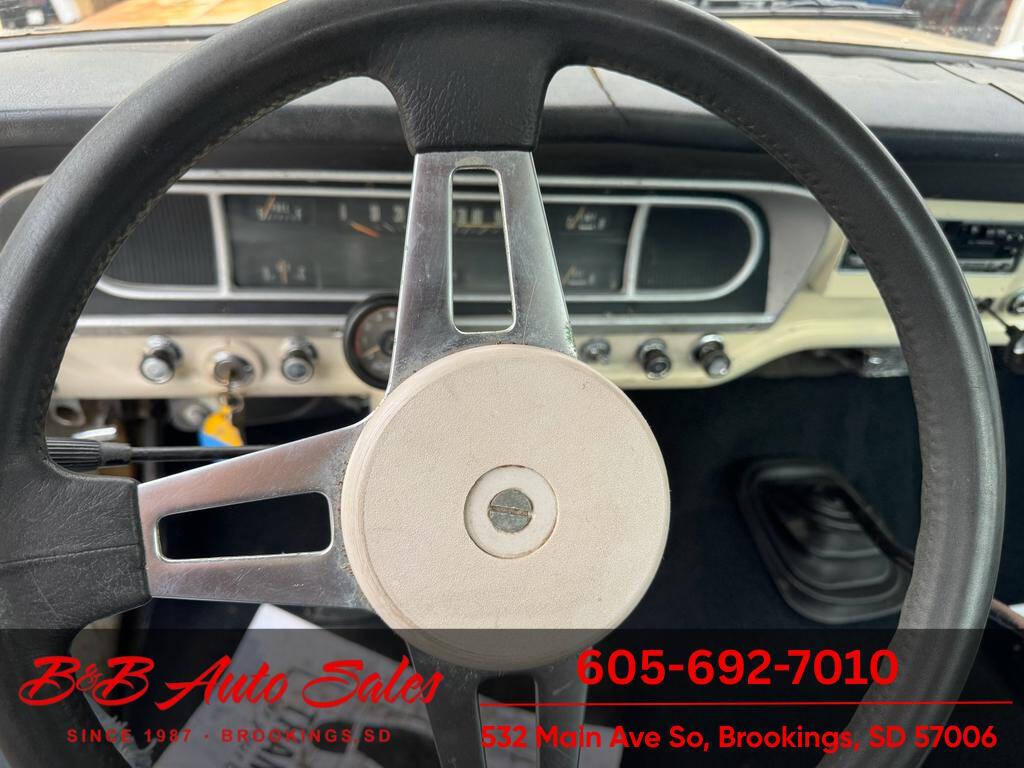 1967 Ford F-100 26