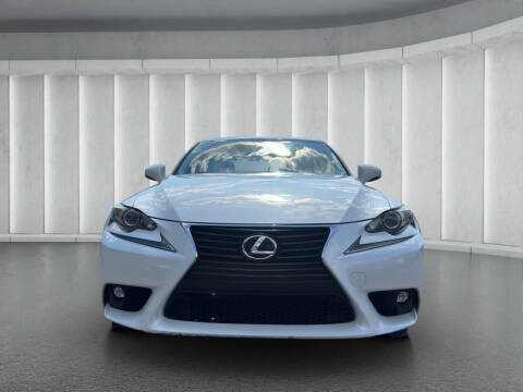 2015 Lexus IS 250 Crafted Line
