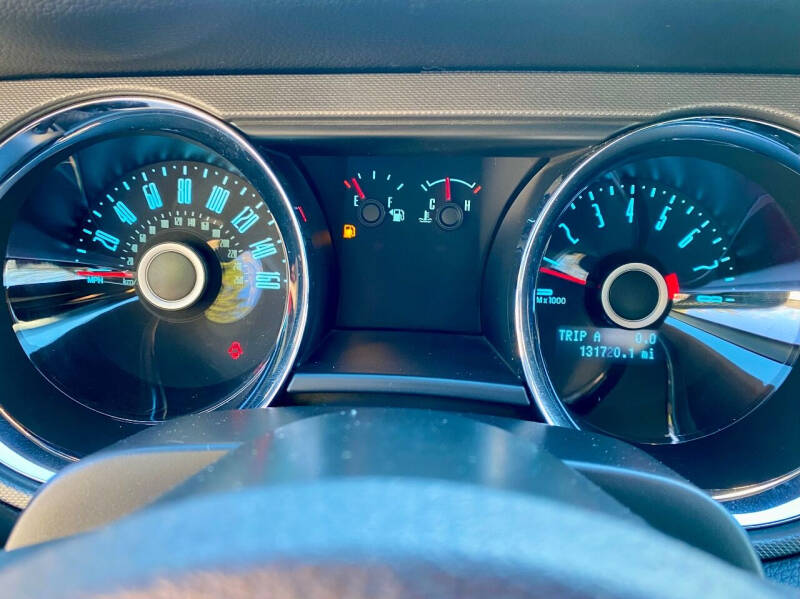 2014 Ford Mustang V6