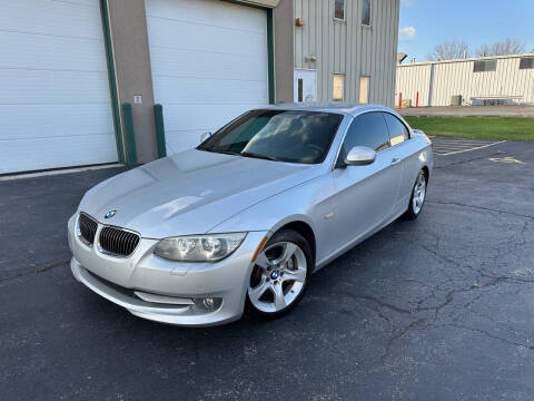 2012 BMW 3 Series for sale at Titan Motors LLC in Plainfield IL