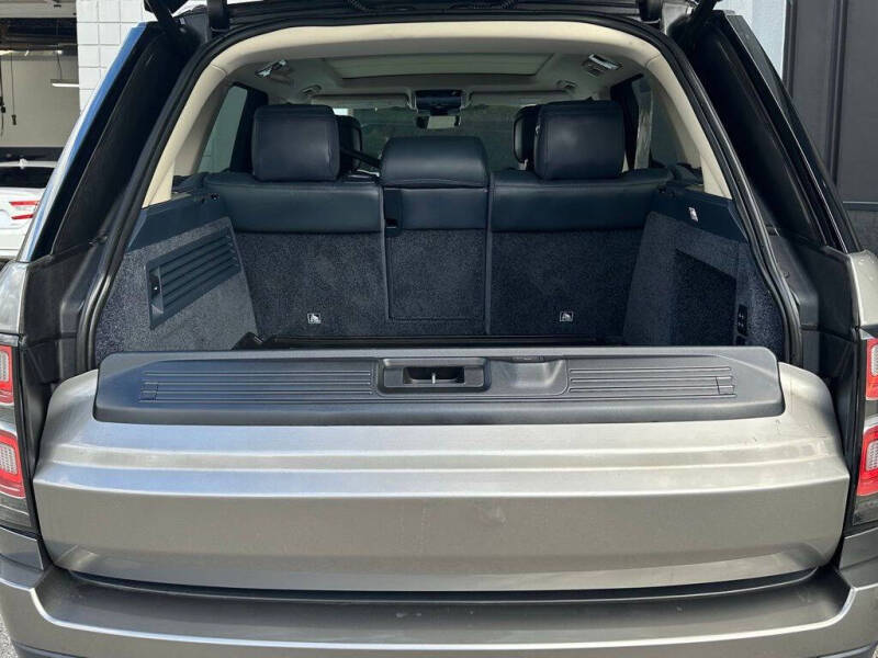 2020 Land Rover Range Rover P525 HSE