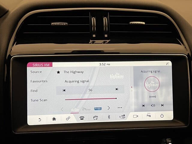 2020 Jaguar F-PACE 25t Premium