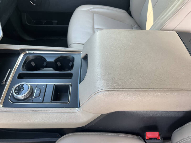 2023 Ford Expedition MAX XLT