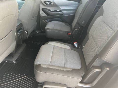 2018 Chevrolet Traverse LT Cloth