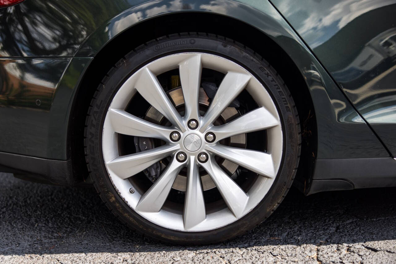 2014 Tesla Model S 30