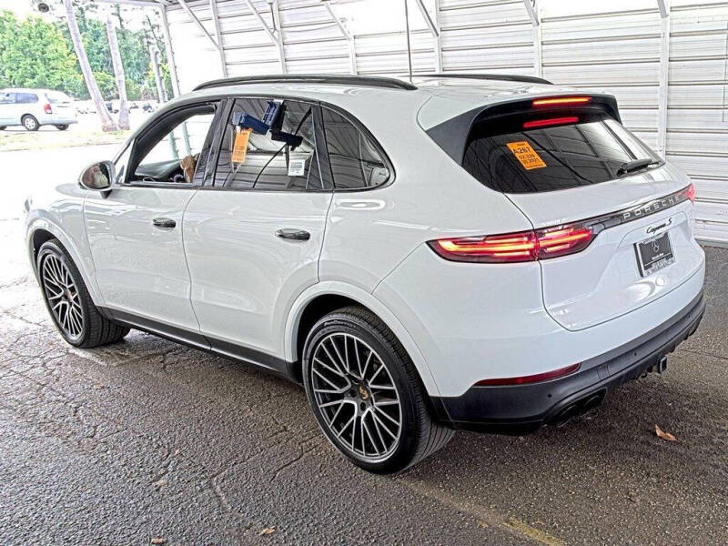 2021 Porsche Cayenne S