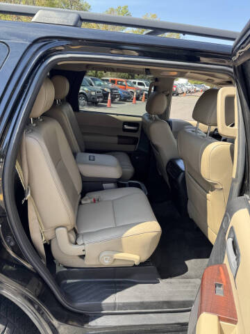 2013 Toyota Sequoia Platinum