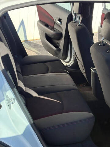 2012 Dodge Avenger SXT Plus