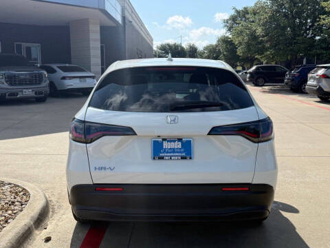2024 Honda HR-V LX