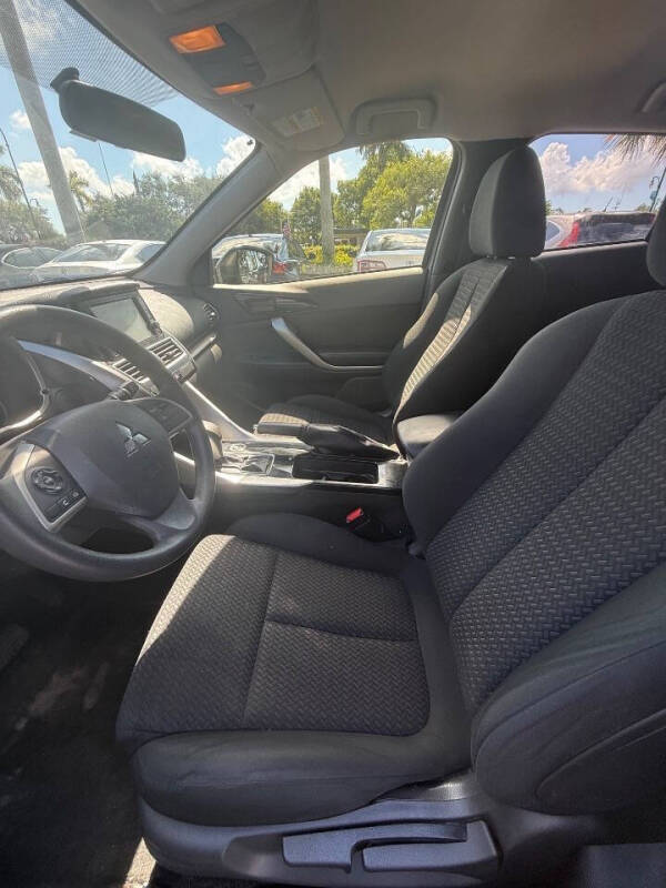 2019 Mitsubishi Eclipse Cross ES