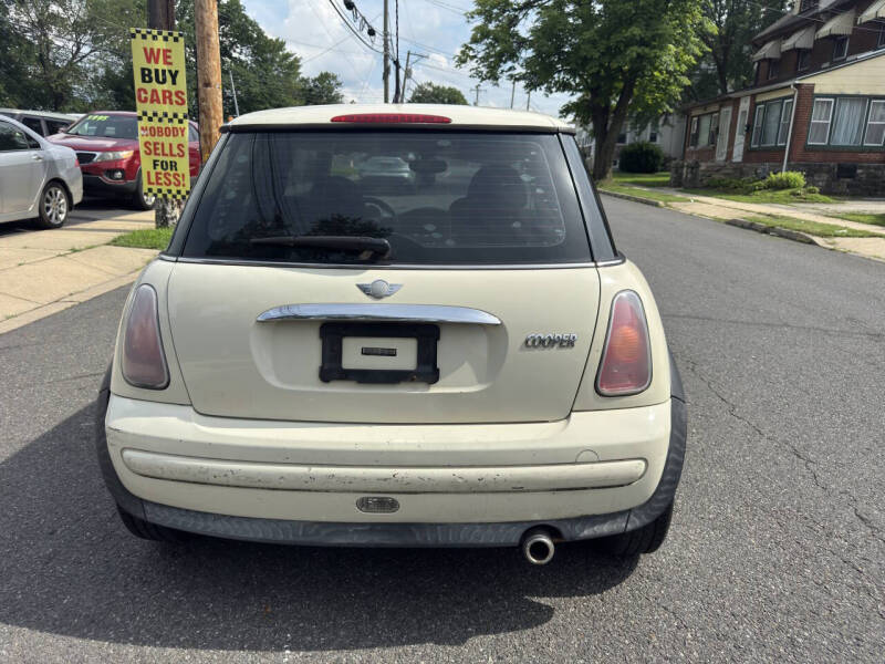 2004 MINI Cooper